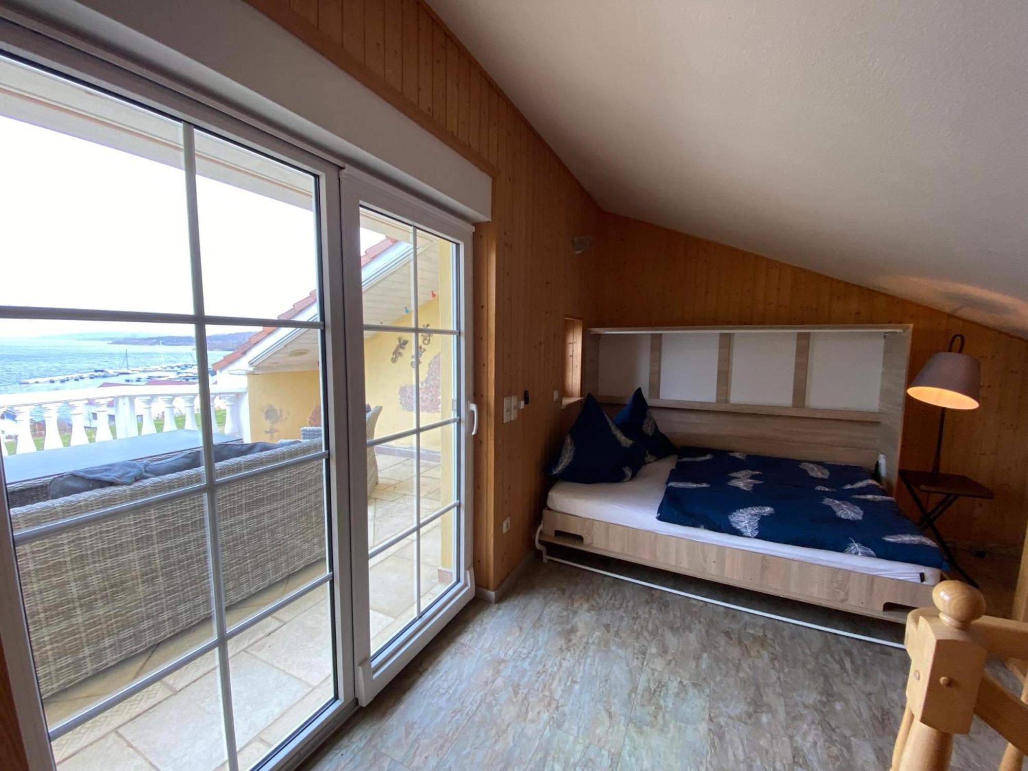 Mucheln Ferienhaus Seeblick -Marina Muecheln Geiseltalsee 빌라 외부 사진